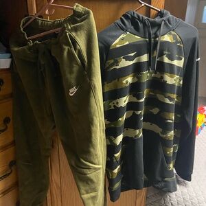 Mens Nike Camo dri fit